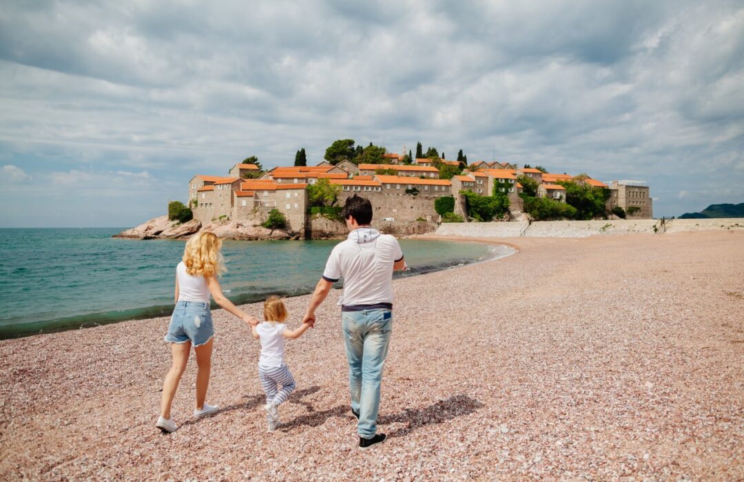 Chorwacja z dzieckiem — plaże, atrakcje i praktyczne wskazówki