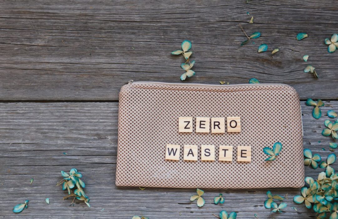 Zero waste w podróży — jak ograniczyć śmieci podczas wyjazdu?